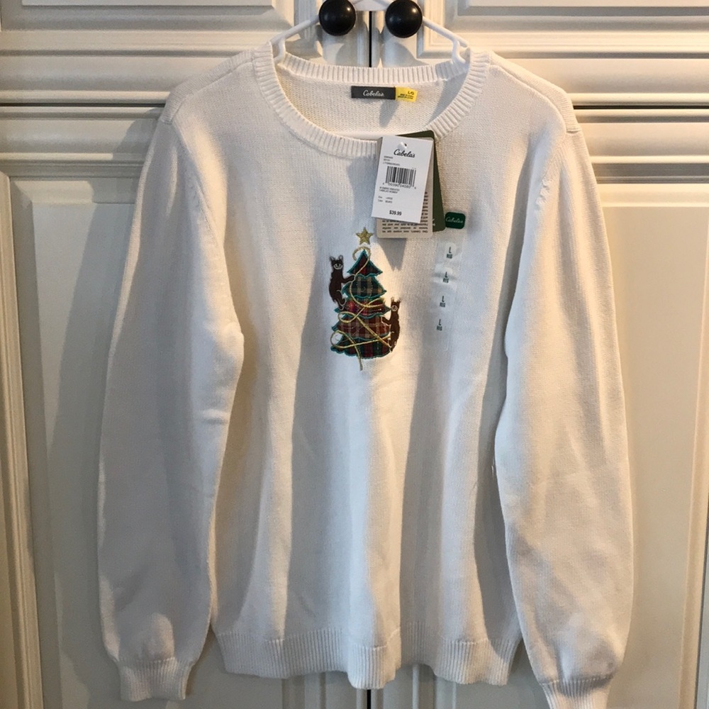 White Christmas Sweater with Bear Design